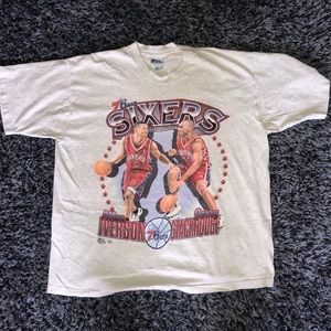 vintage sixers t shirt